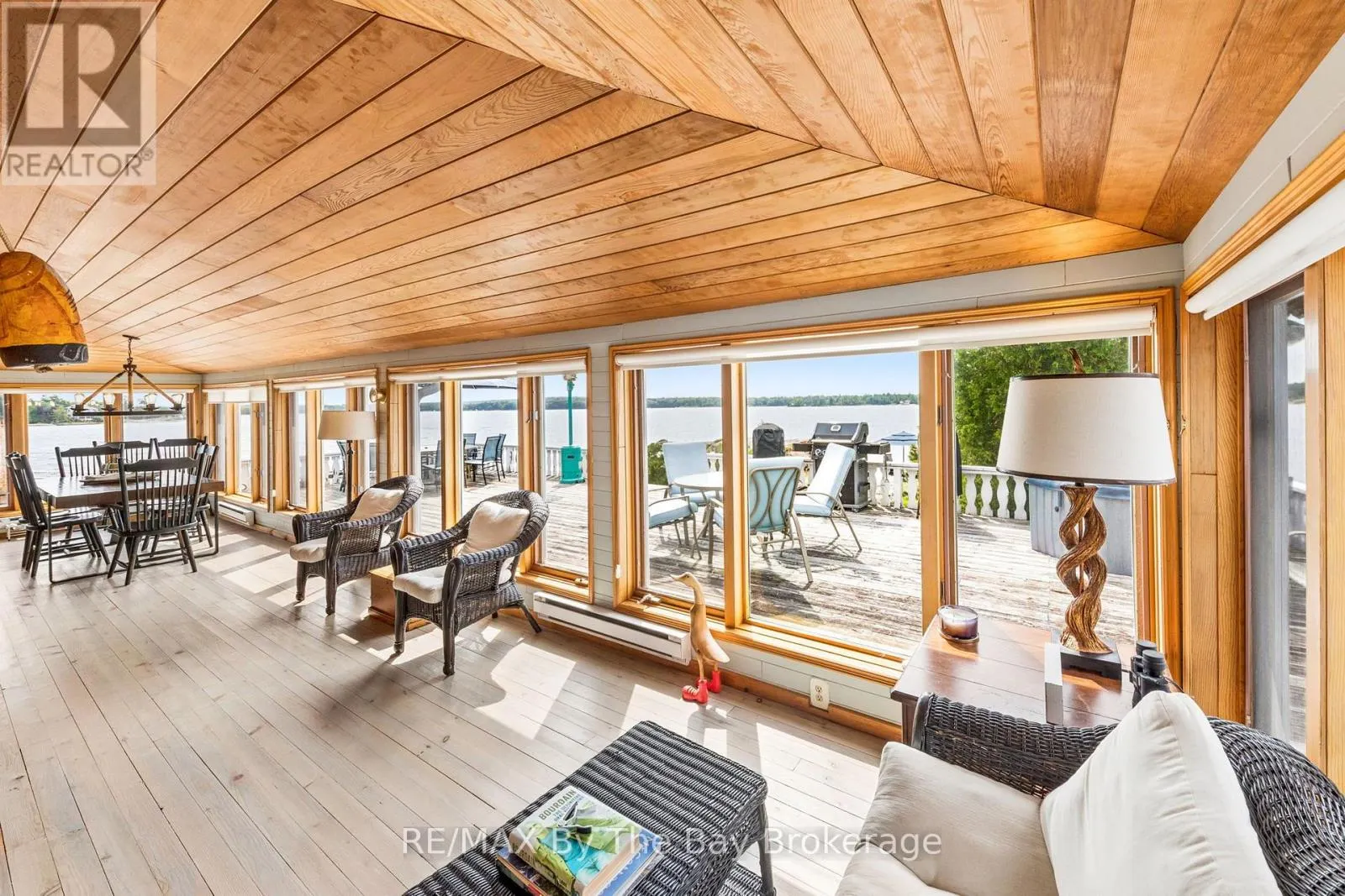 6686 ISLAND 1040/LITTLE BEAUSOLEIL ISLAND