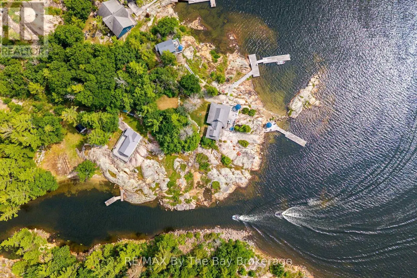 6686 ISLAND 1040/LITTLE BEAUSOLEIL ISLAND