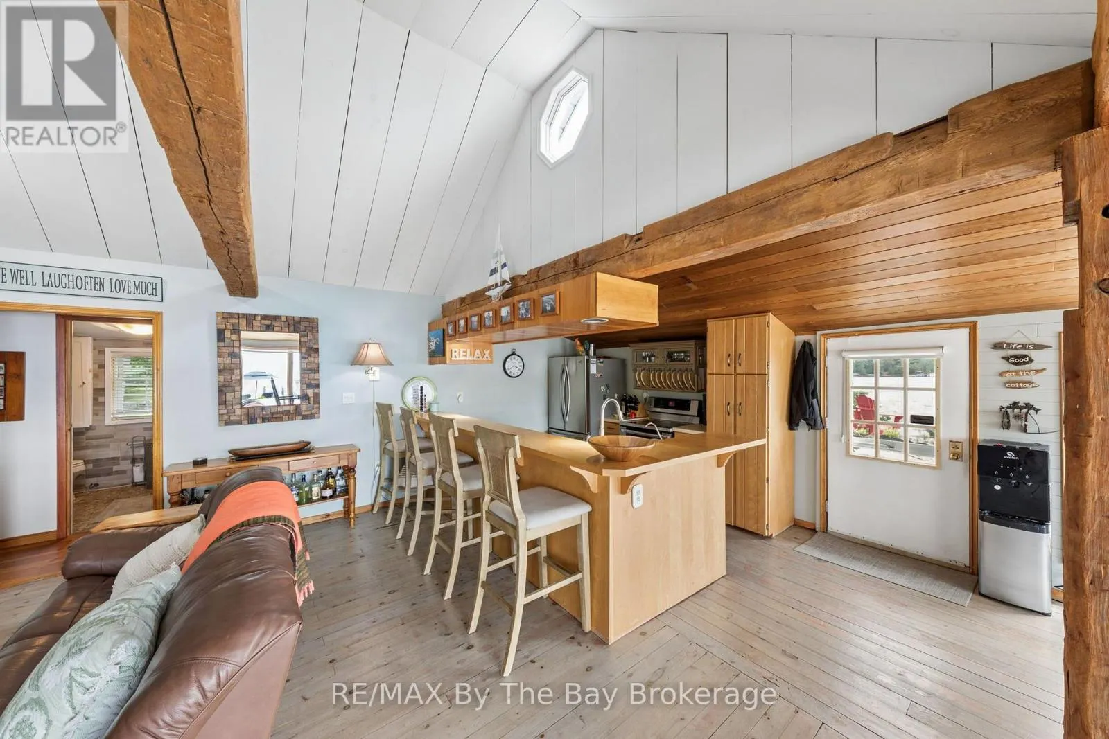 6686 ISLAND 1040/LITTLE BEAUSOLEIL ISLAND