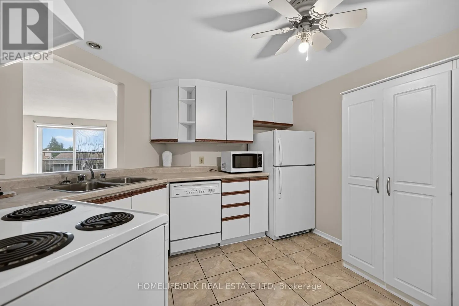 406 - 274 ORMOND STREET
