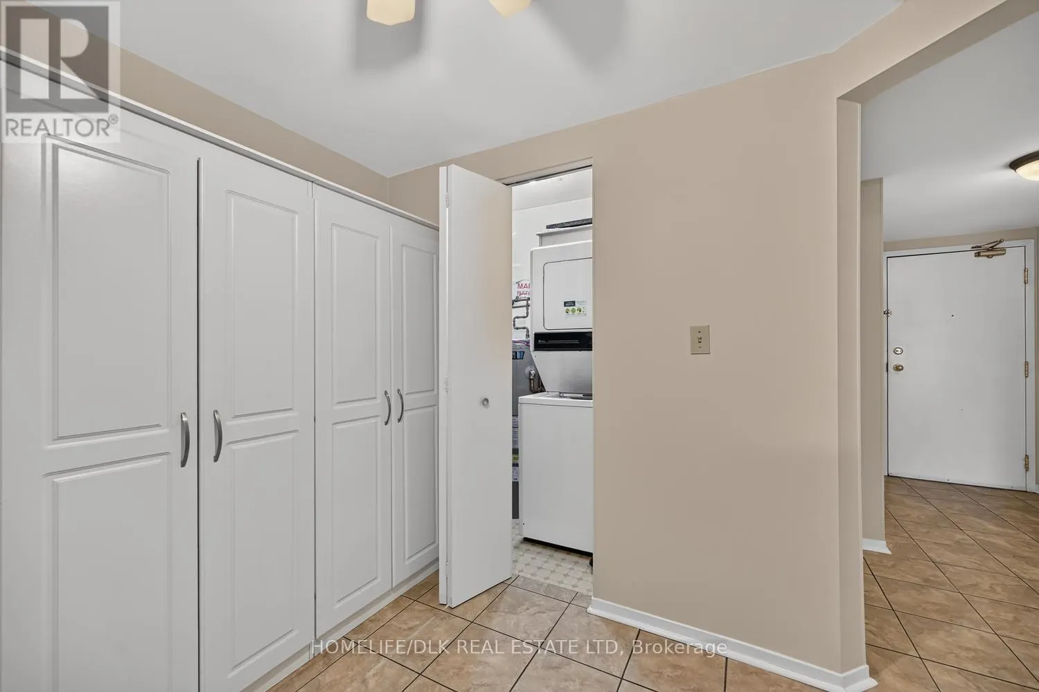 406 - 274 ORMOND STREET