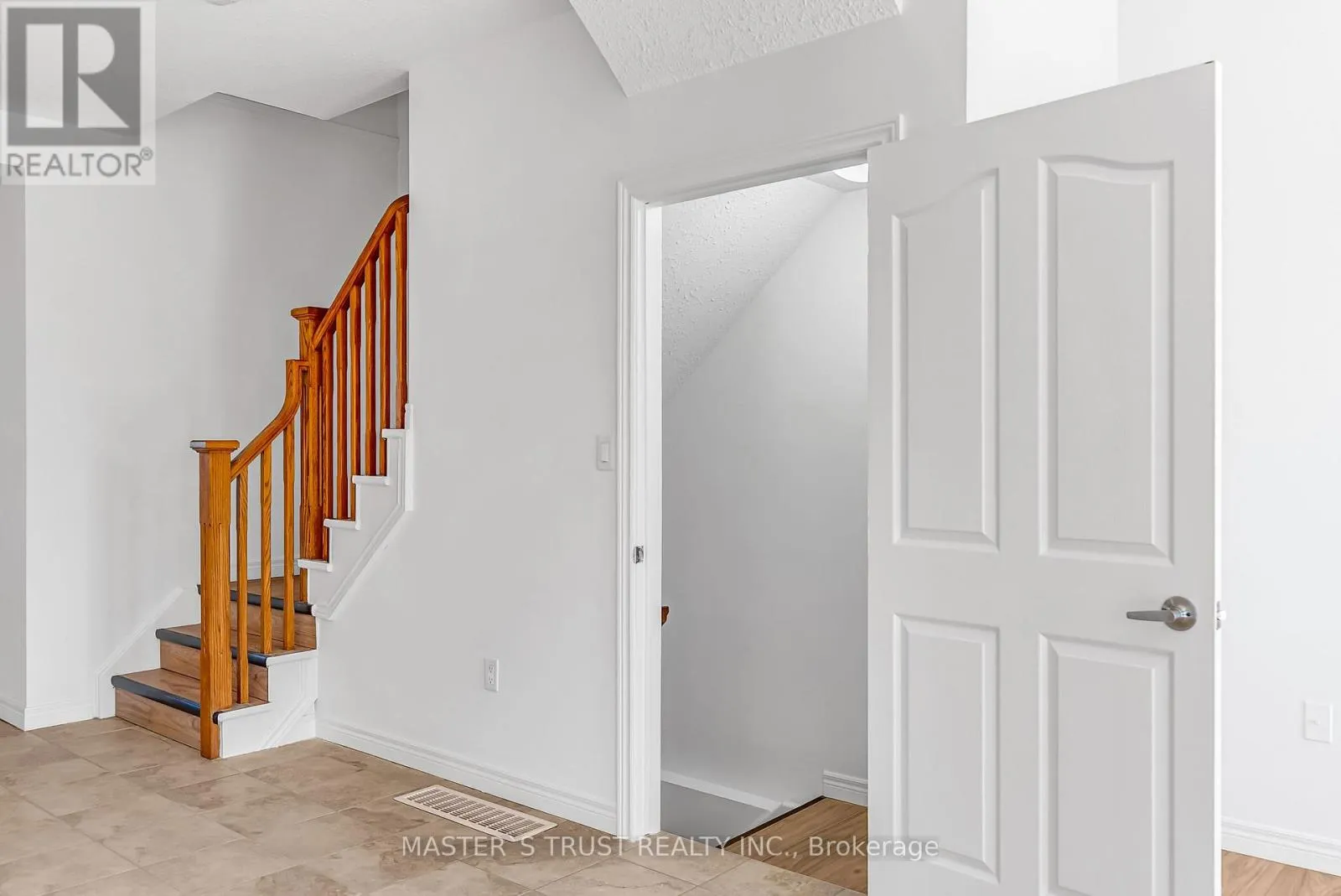 5 - 9 AMOS DRIVE