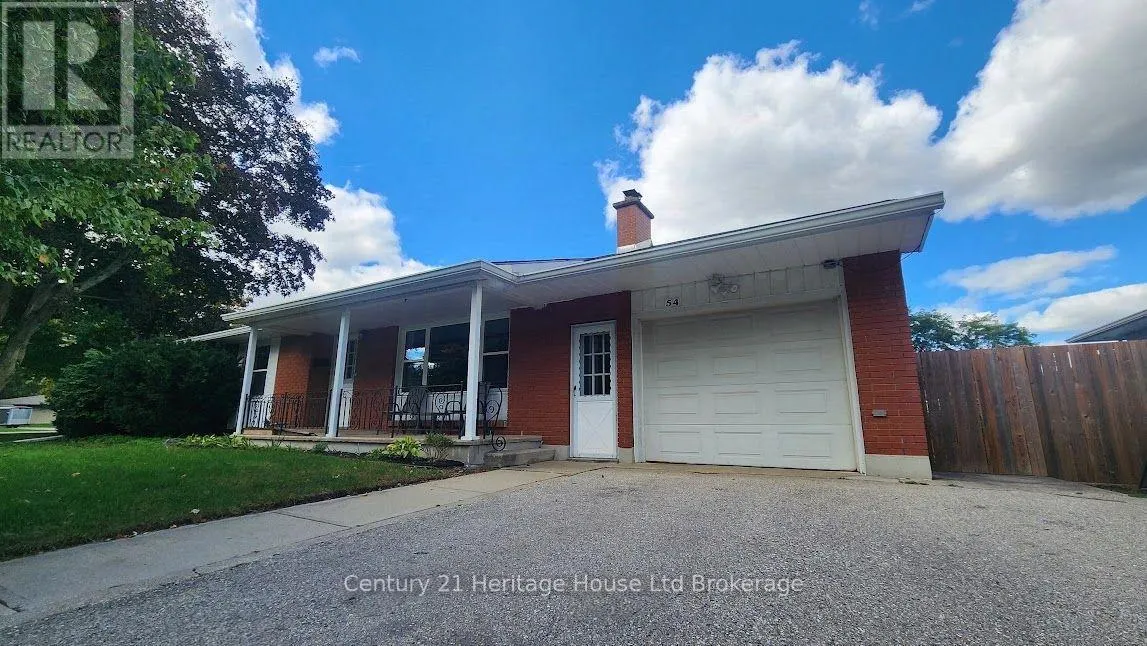 54 GLENDALE DRIVE