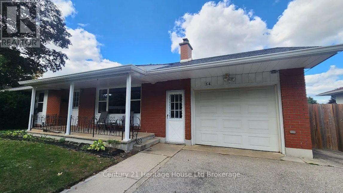 54 GLENDALE DRIVE