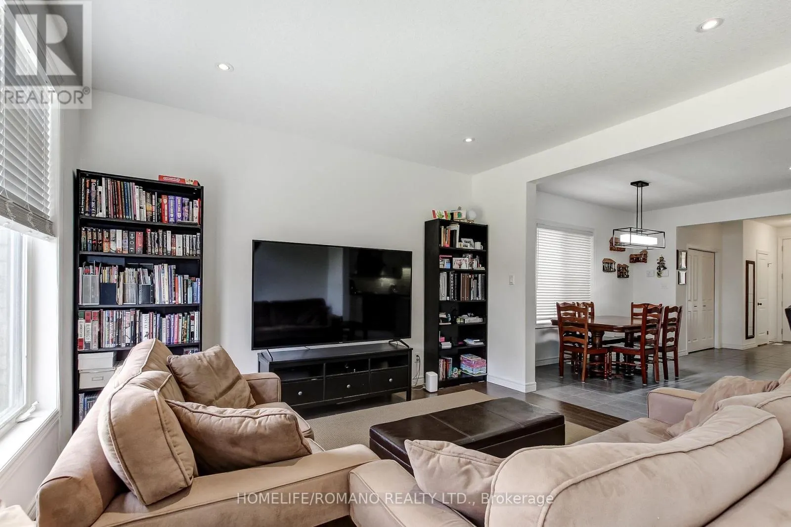 42 DALLAN DRIVE