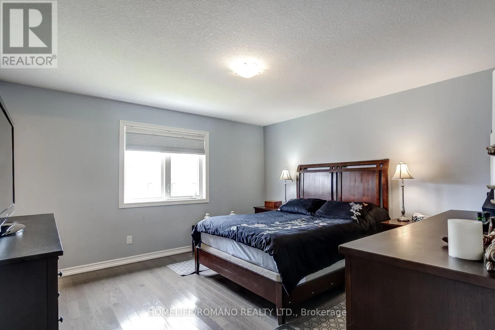 42 DALLAN DRIVE