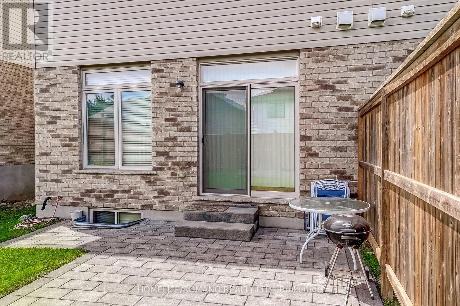 42 DALLAN DRIVE
