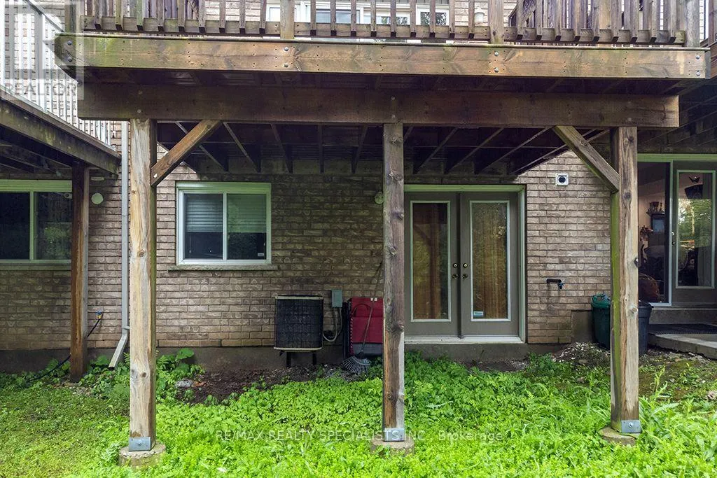 292 BRIARMEADOW DRIVE