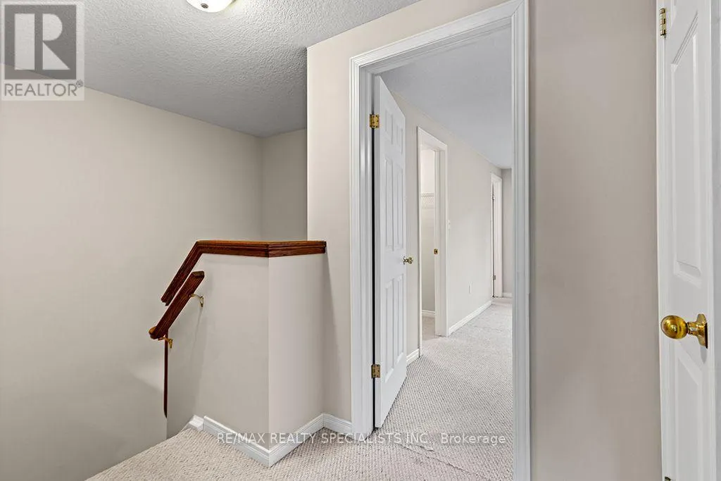 292 BRIARMEADOW DRIVE