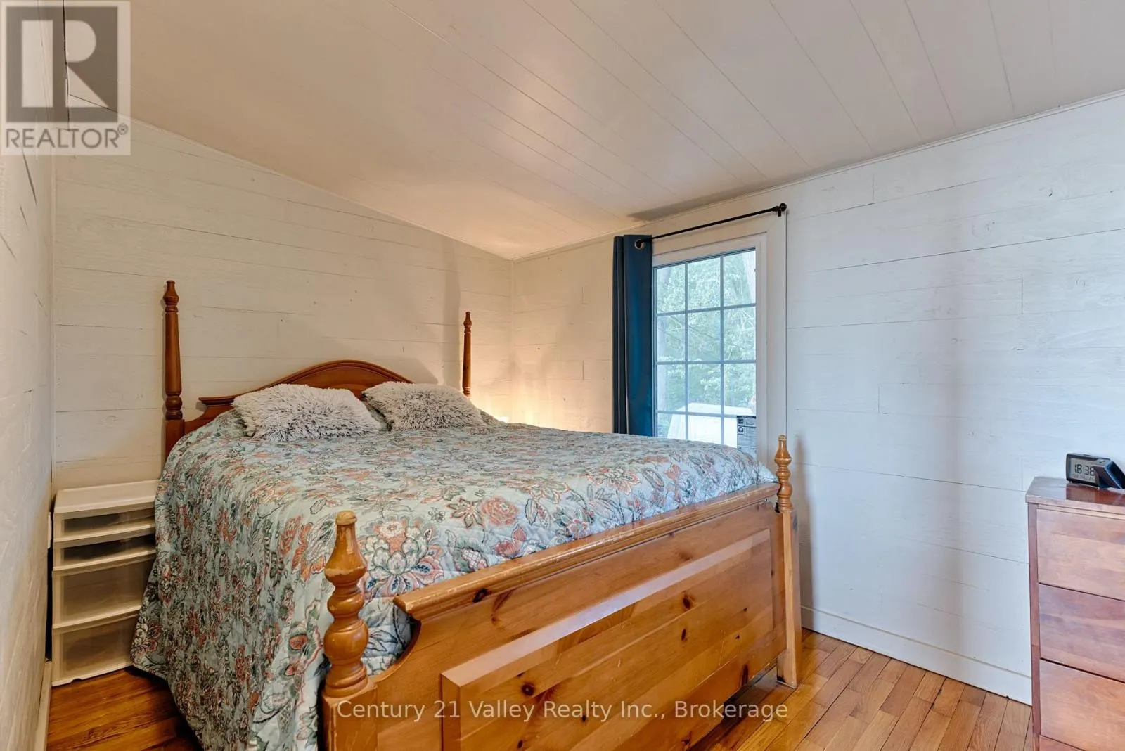 115 GREATVIEW TRAIL