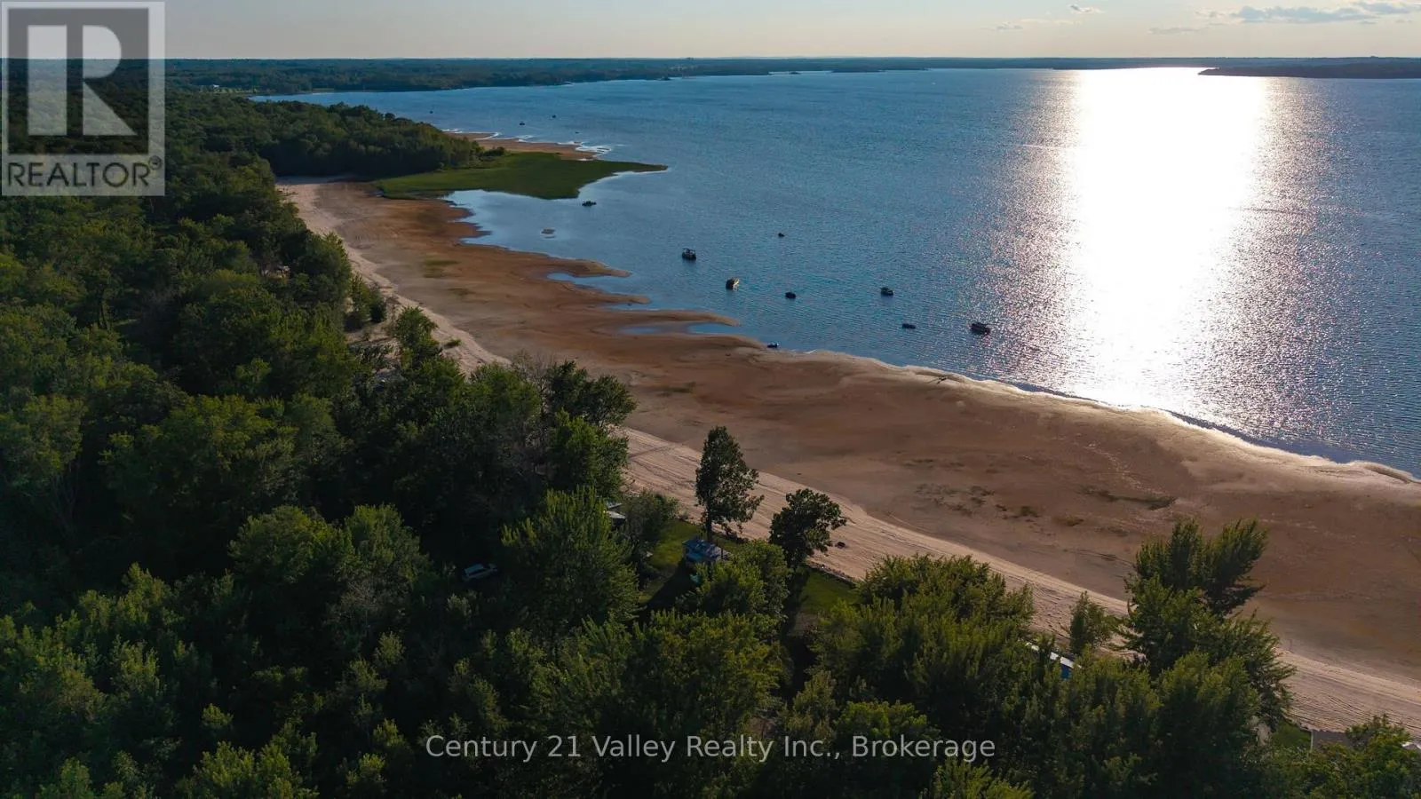 115 GREATVIEW TRAIL