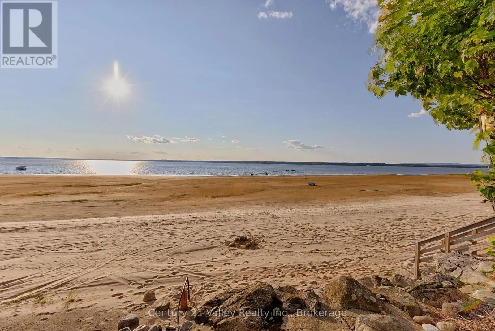 115 GREATVIEW TRAIL