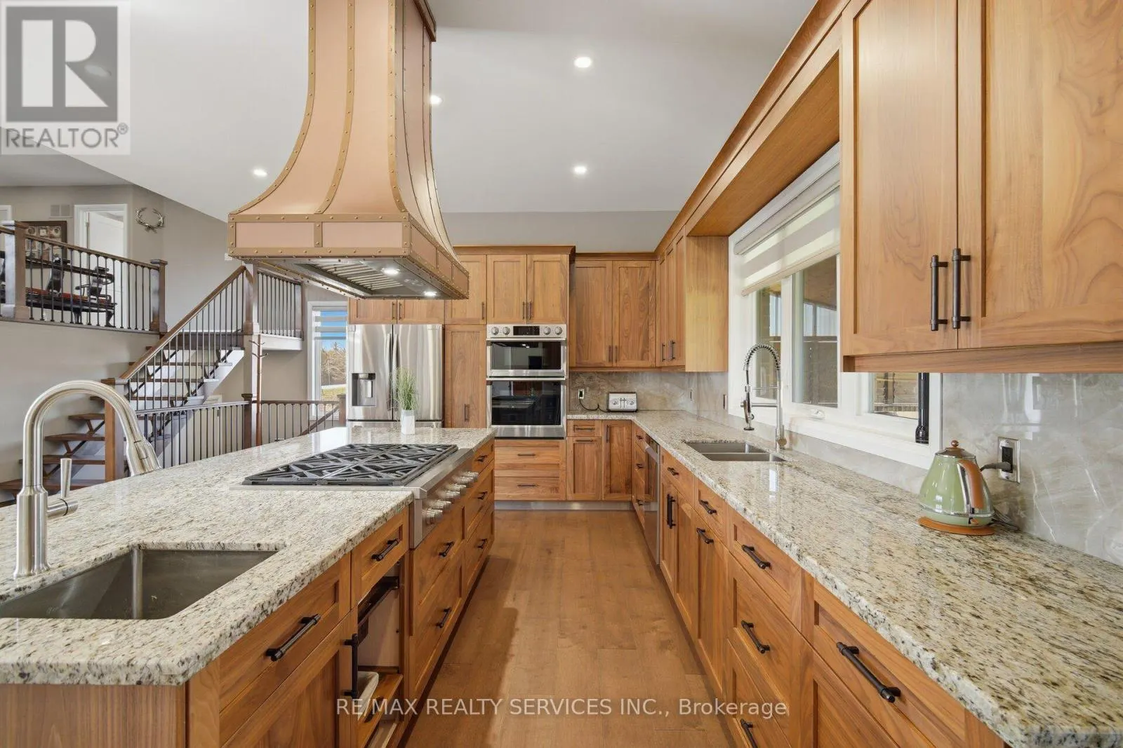 9522 WELLINGTON 22 ROAD