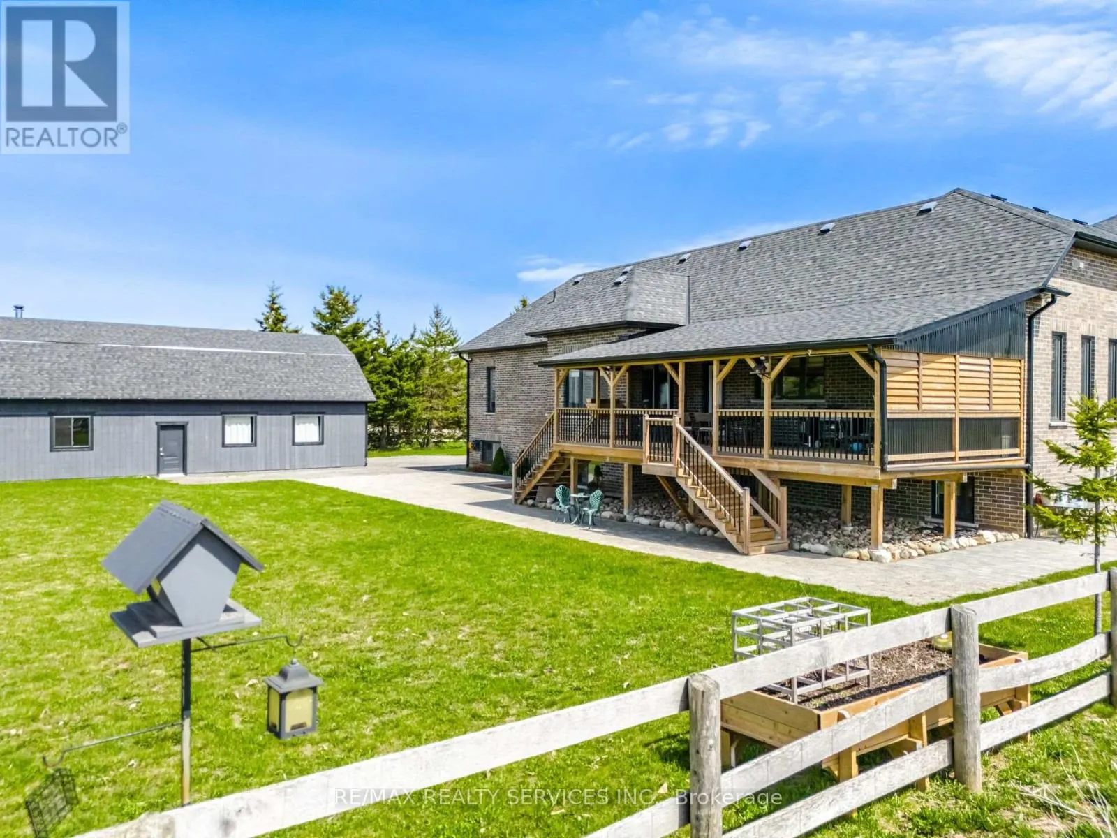 9522 WELLINGTON 22 ROAD