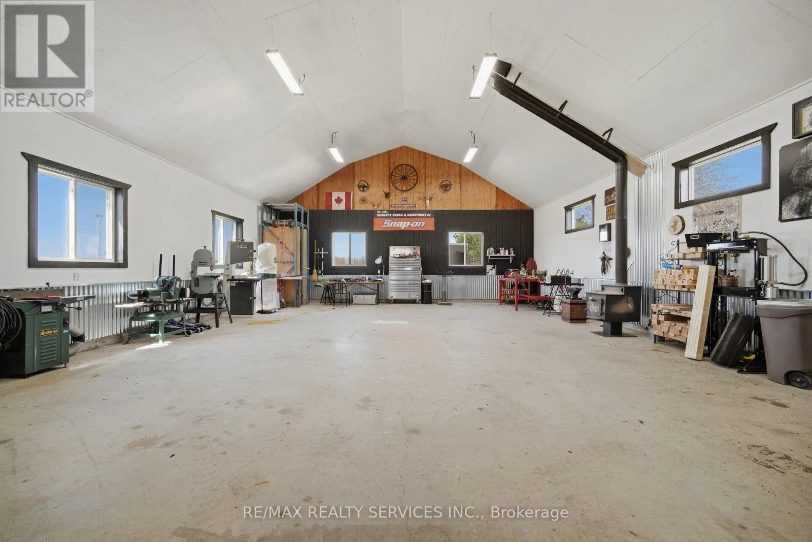 9522 WELLINGTON 22 ROAD
