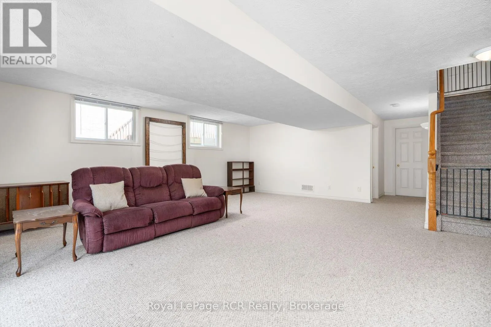 246 16TH AVENUE CRESCENT