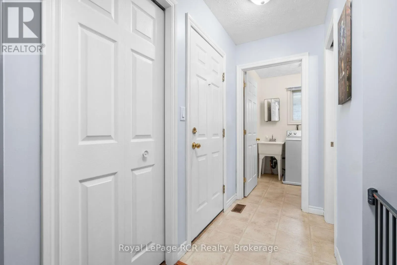 246 16TH AVENUE CRESCENT