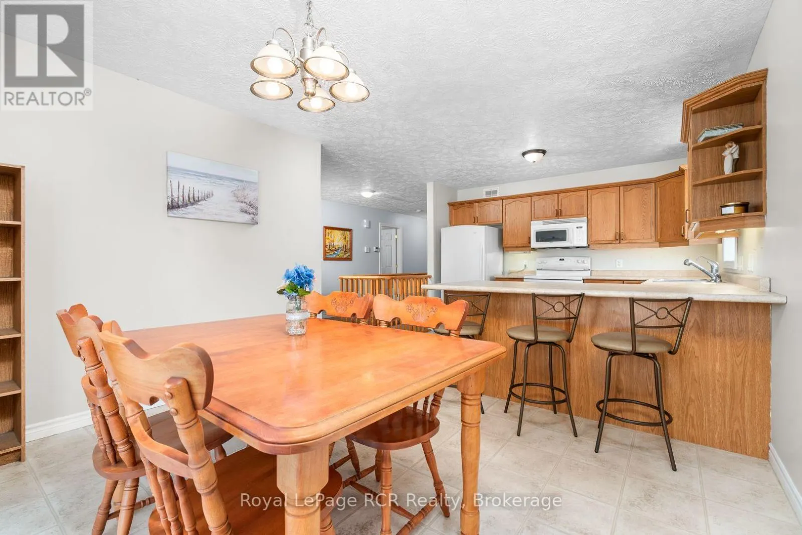 246 16TH AVENUE CRESCENT