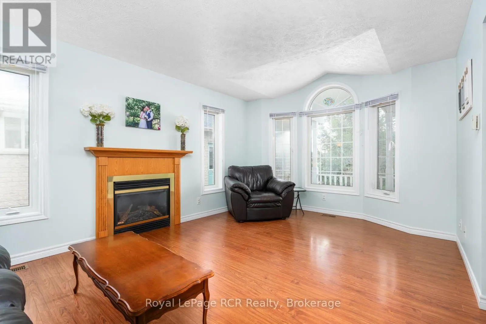 246 16TH AVENUE CRESCENT