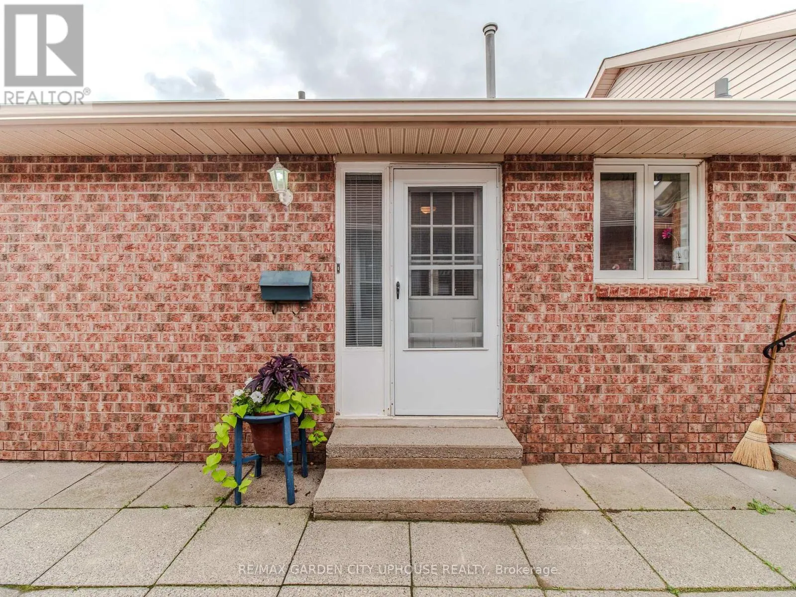 103 - 122 BUNTING ROAD #103