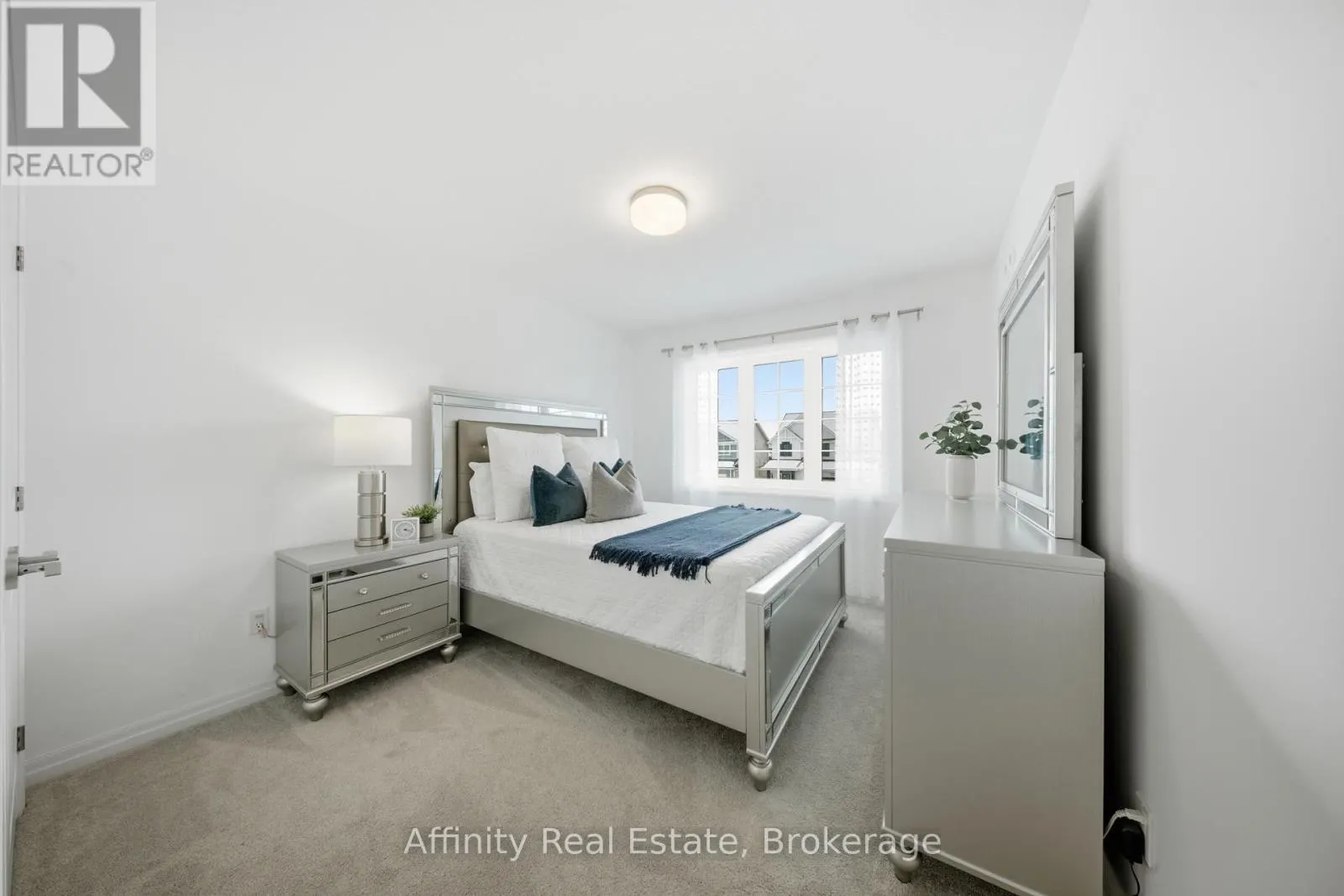 89 ACORN TRAIL