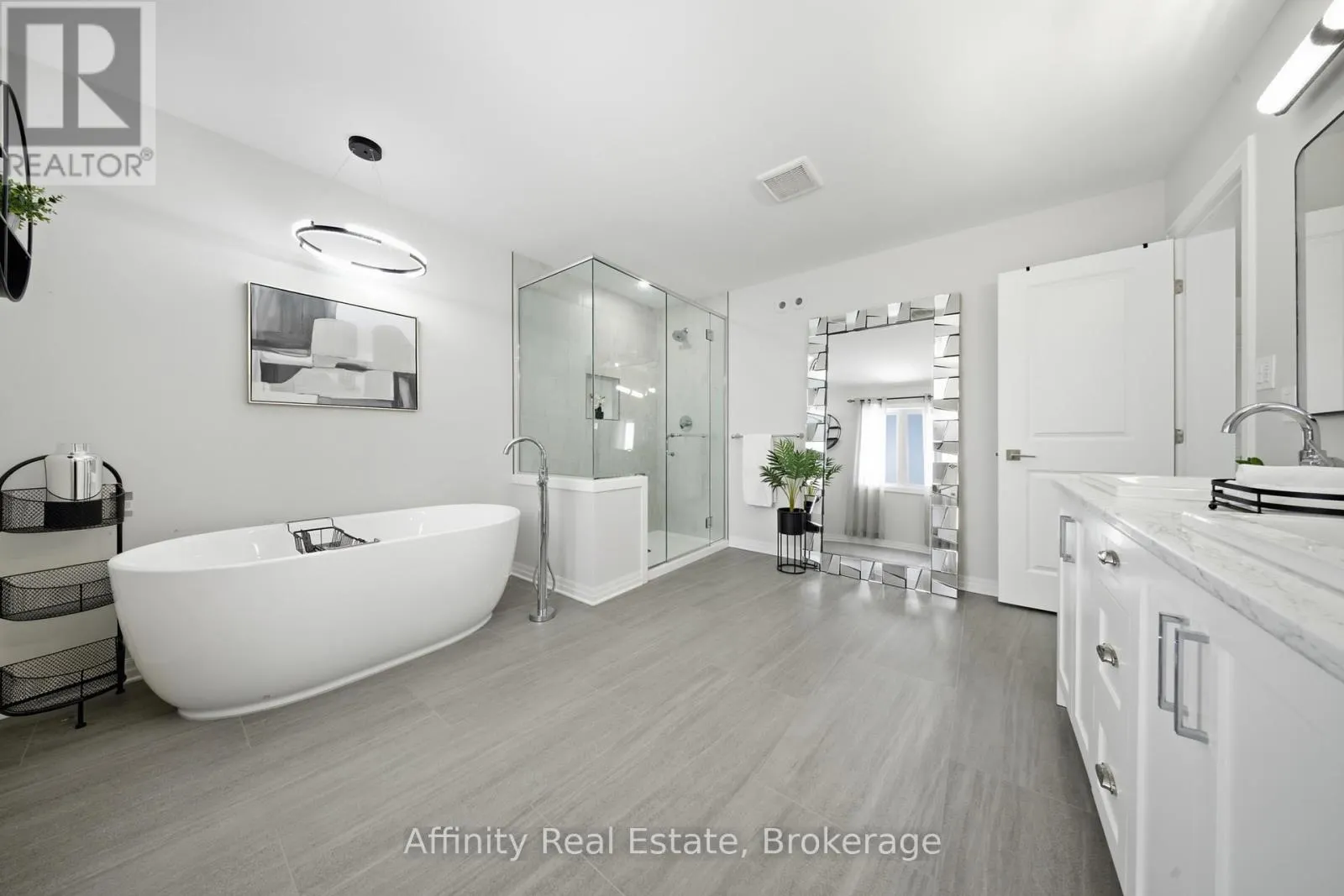 89 ACORN TRAIL