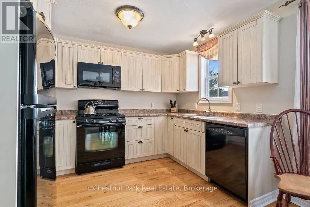 106-7 - 1052 RAT BAY ROAD #106-7