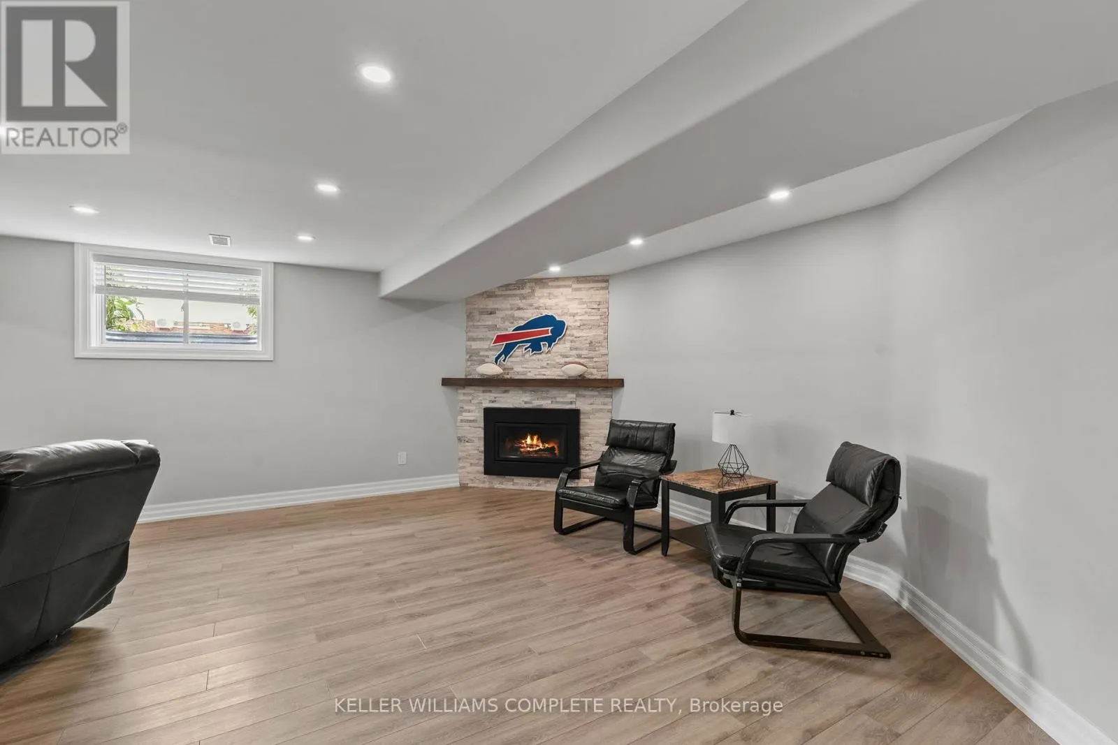 147 SCHOLFIELD AVENUE