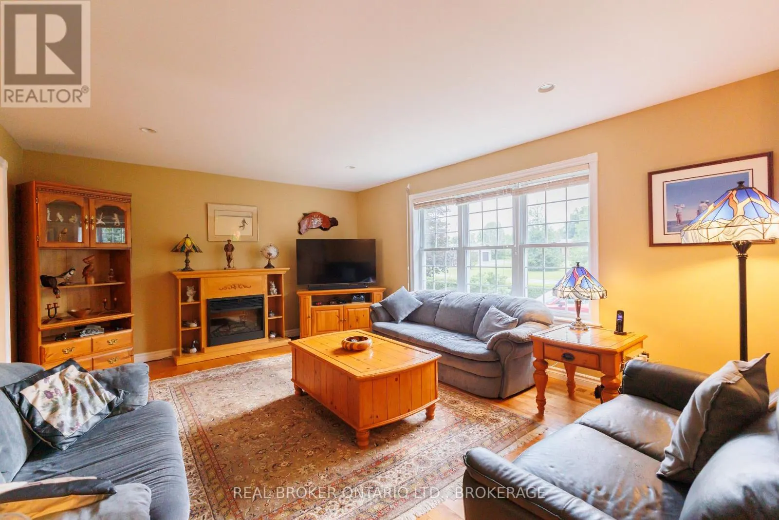 3213 DORNIE ROAD