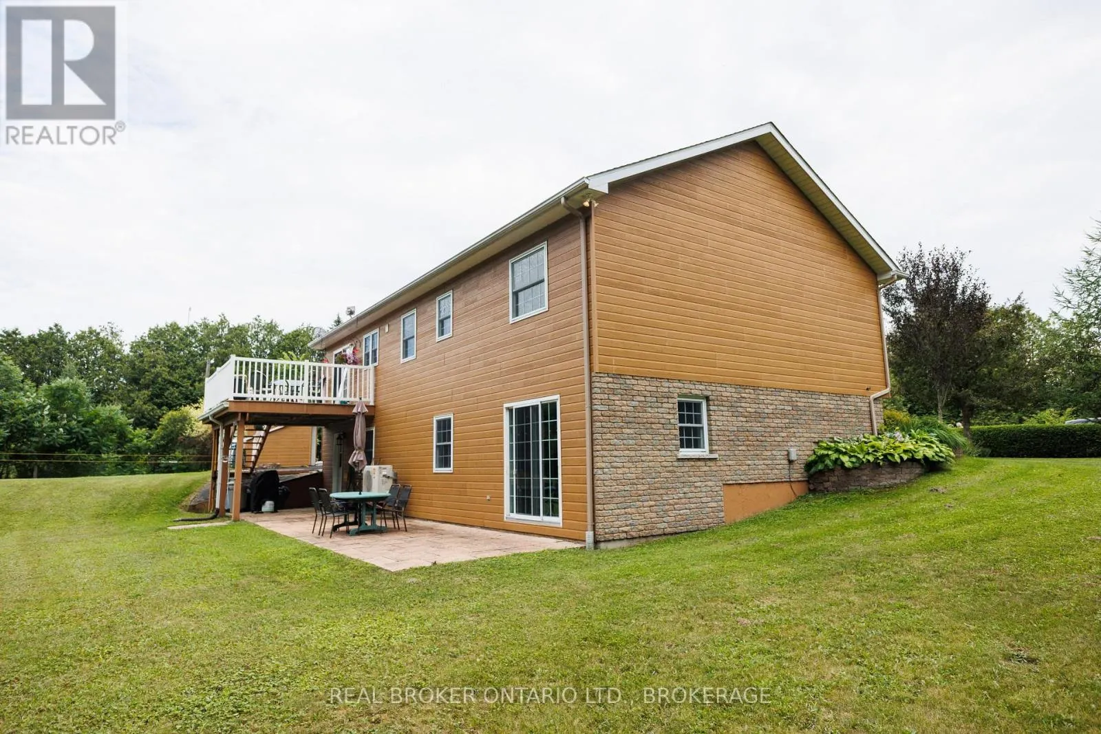 3213 DORNIE ROAD