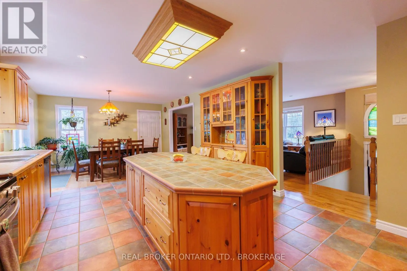 3213 DORNIE ROAD