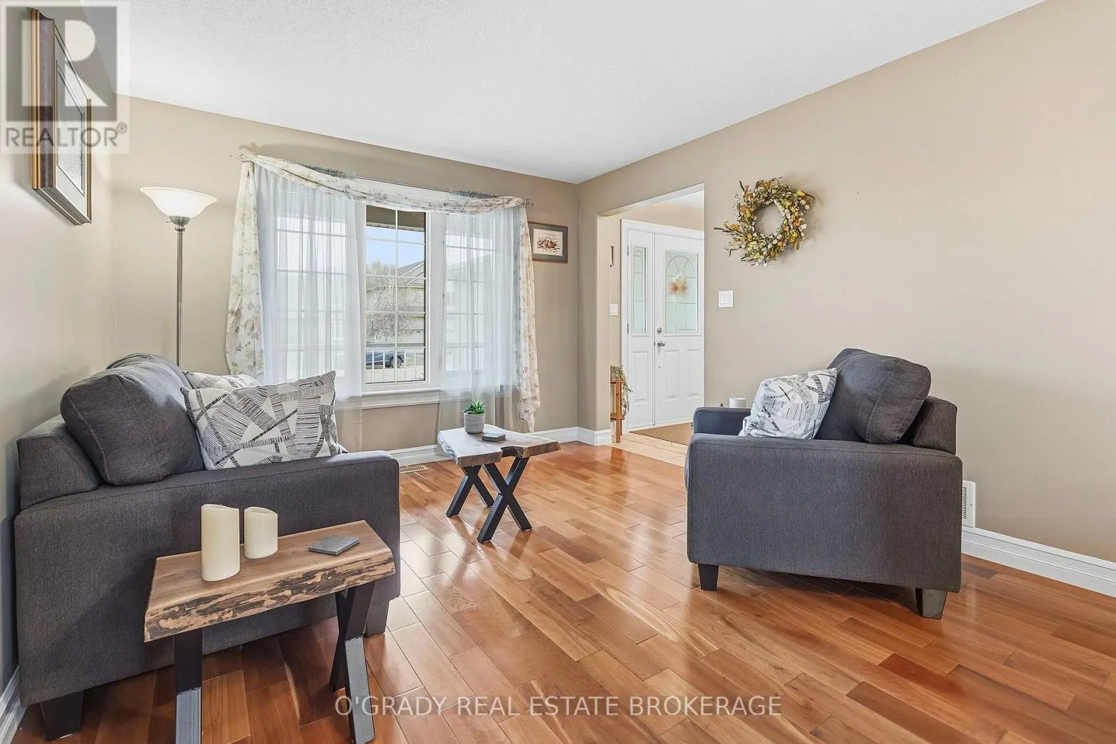 1004 CRESTWOOD DRIVE
