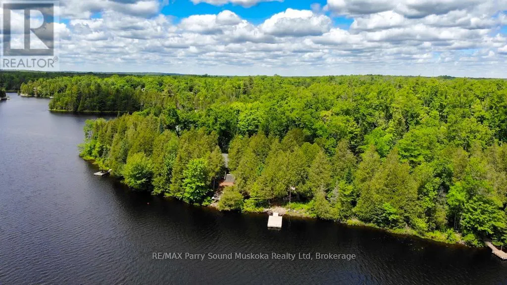 634 WA WHITESTONE LAKE