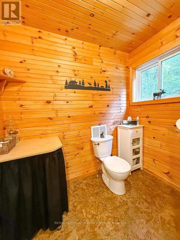 634 WA WHITESTONE LAKE