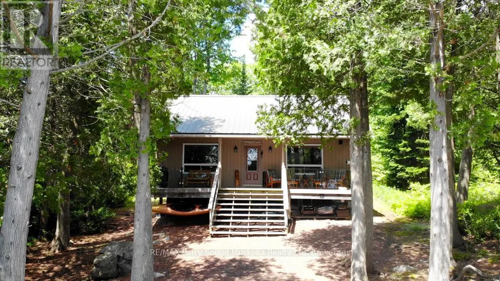634 WA WHITESTONE LAKE
