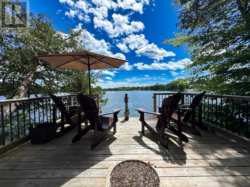 634 WA WHITESTONE LAKE