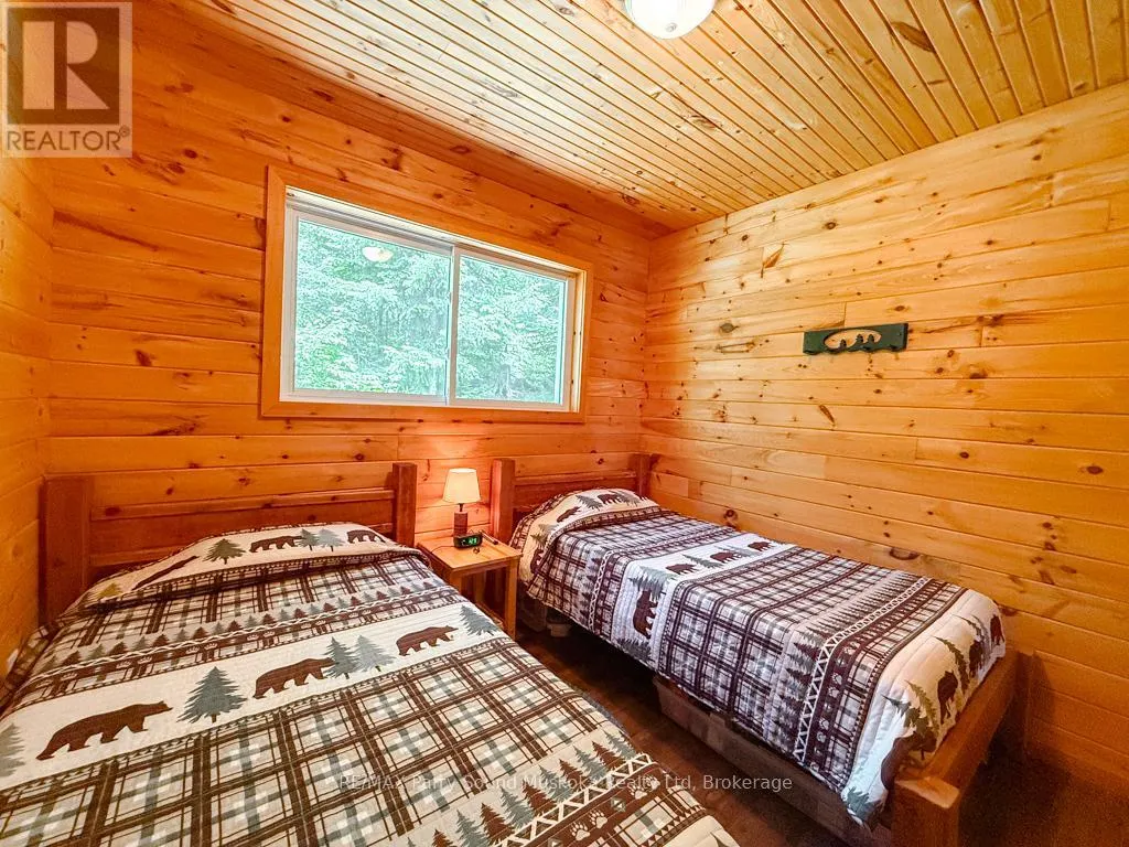 634 WA WHITESTONE LAKE