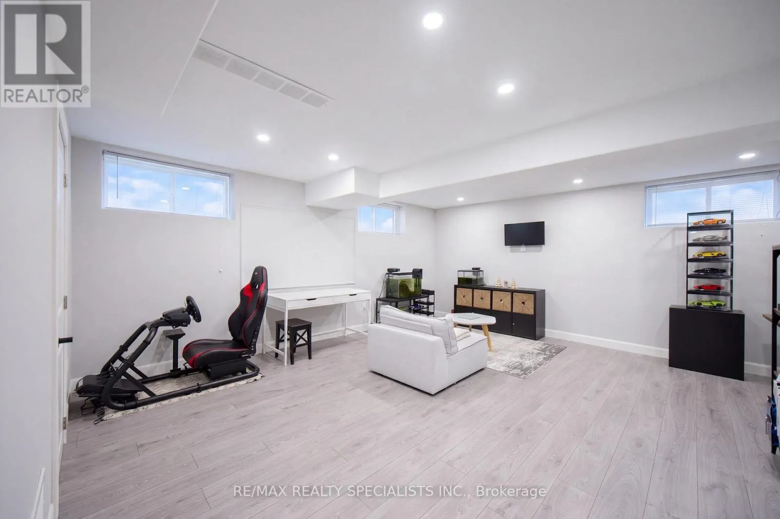 27 HARMONY WAY