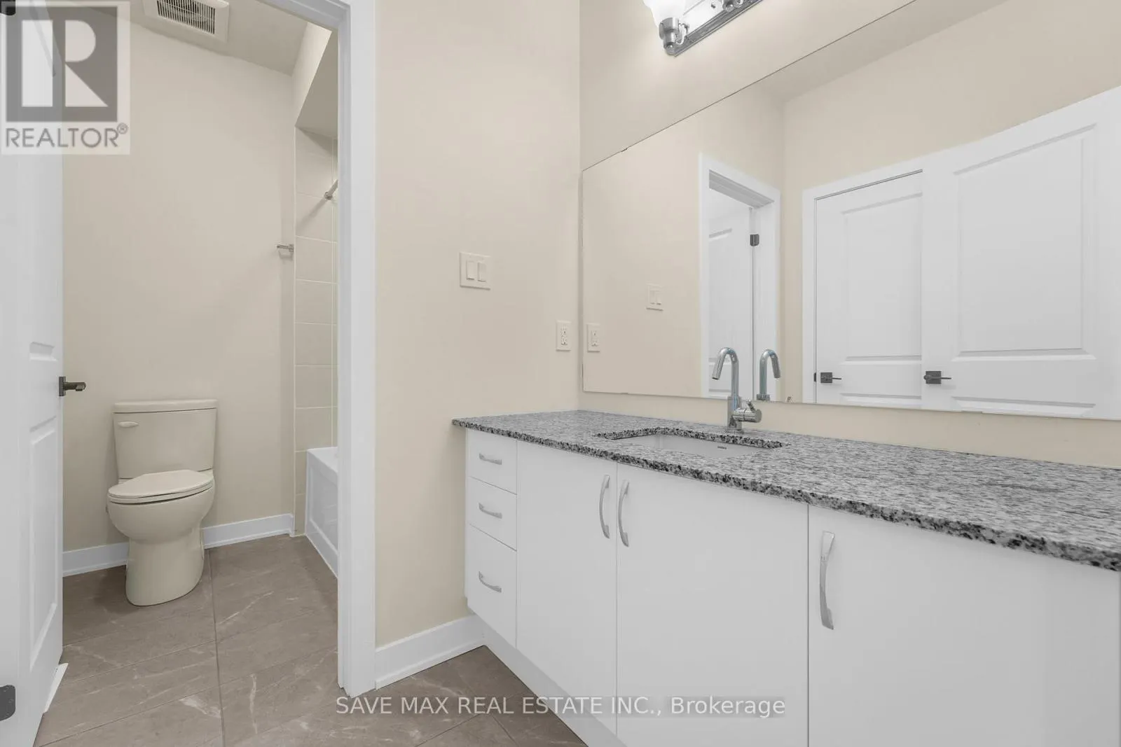 1007 KINGSRIDGE COURT