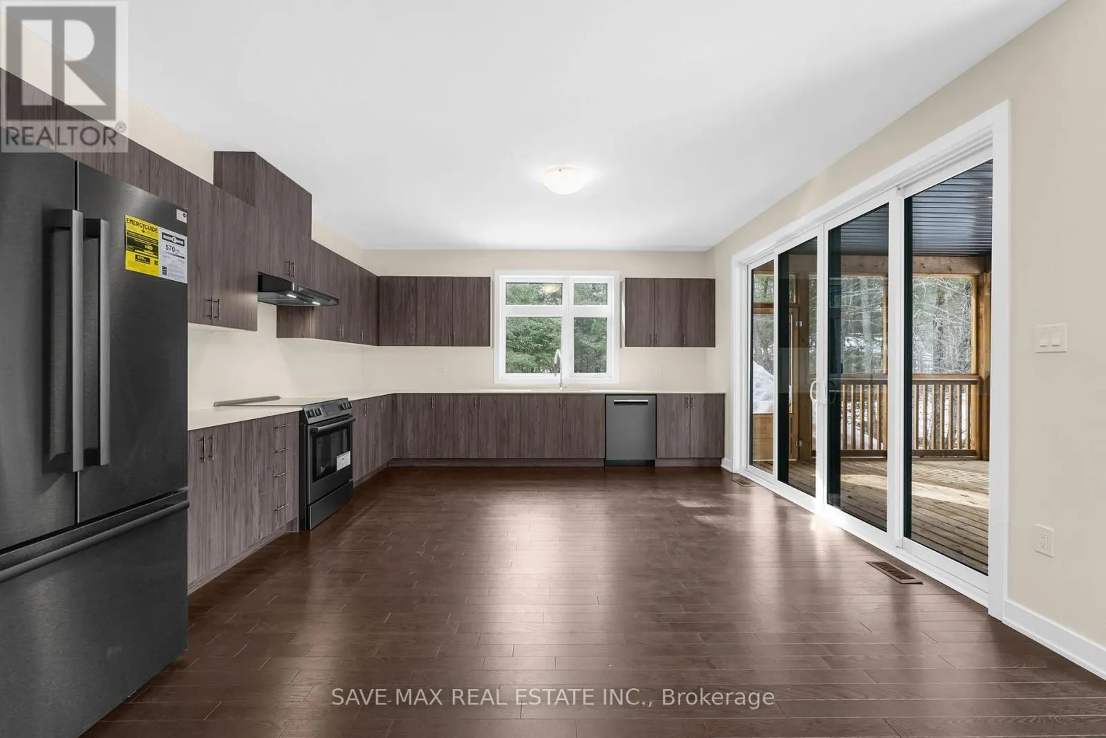 1007 KINGSRIDGE COURT