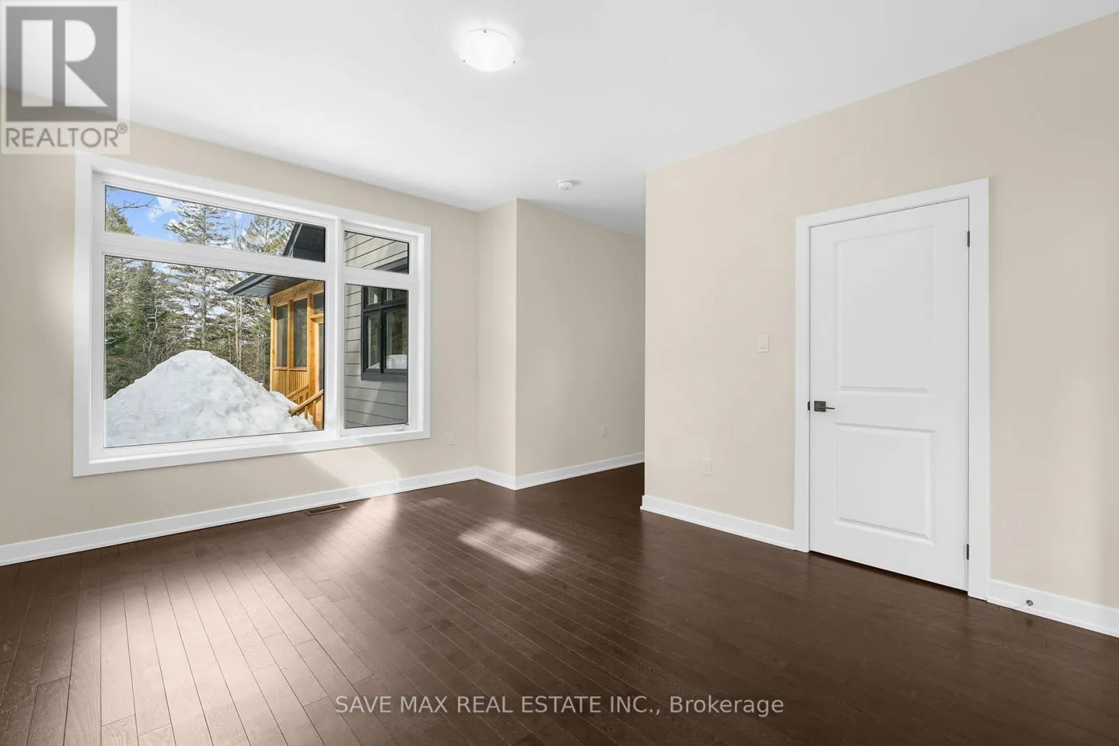 1007 KINGSRIDGE COURT