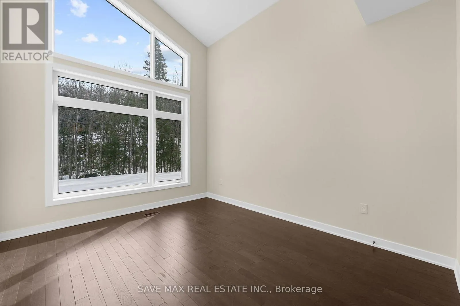 1007 KINGSRIDGE COURT