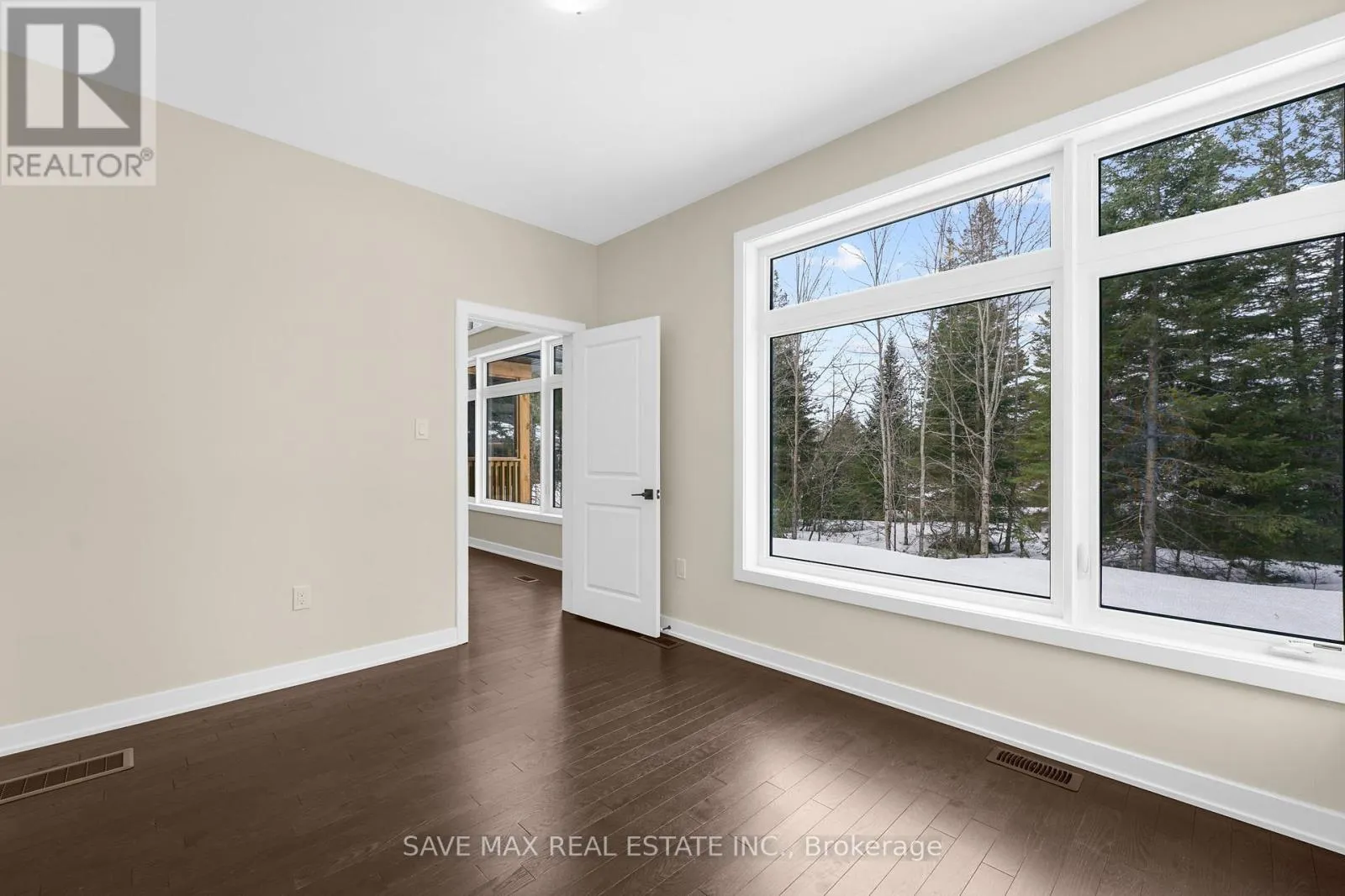 1007 KINGSRIDGE COURT