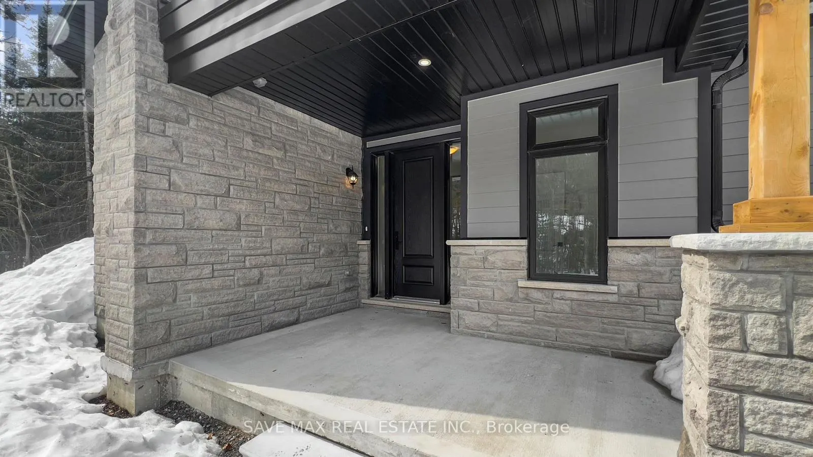 1007 KINGSRIDGE COURT