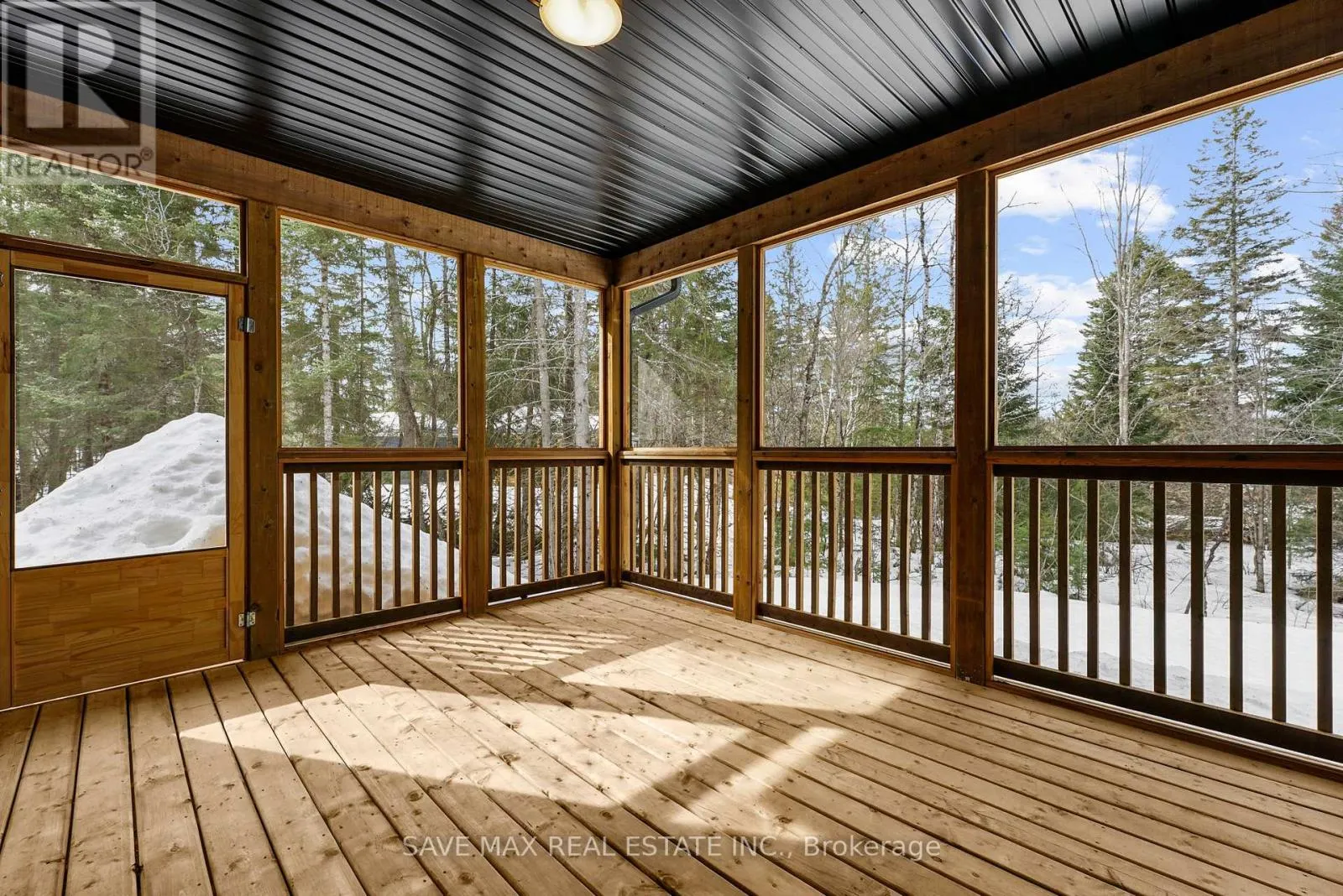 1007 KINGSRIDGE COURT