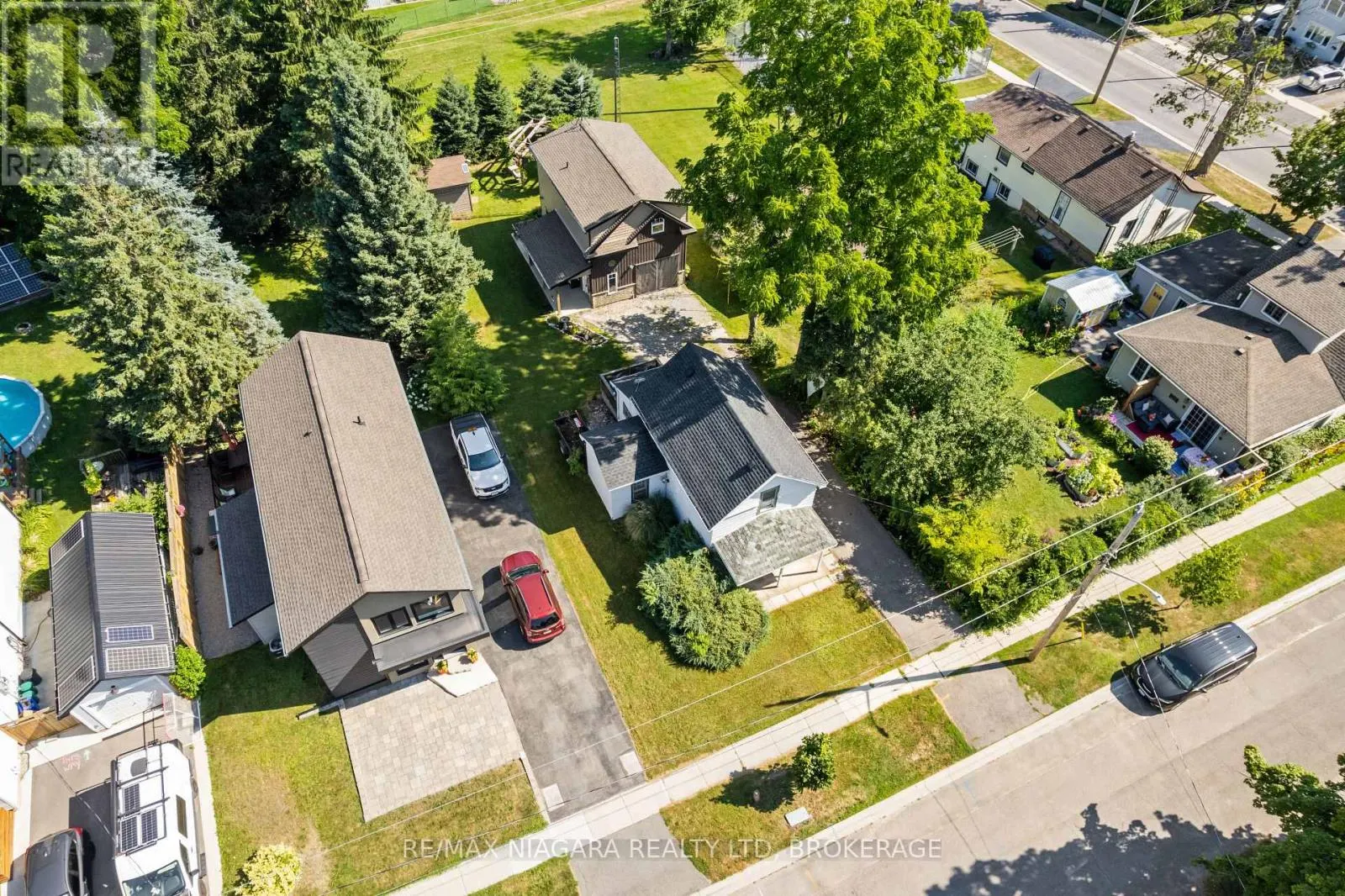 1 LINDEN AVENUE