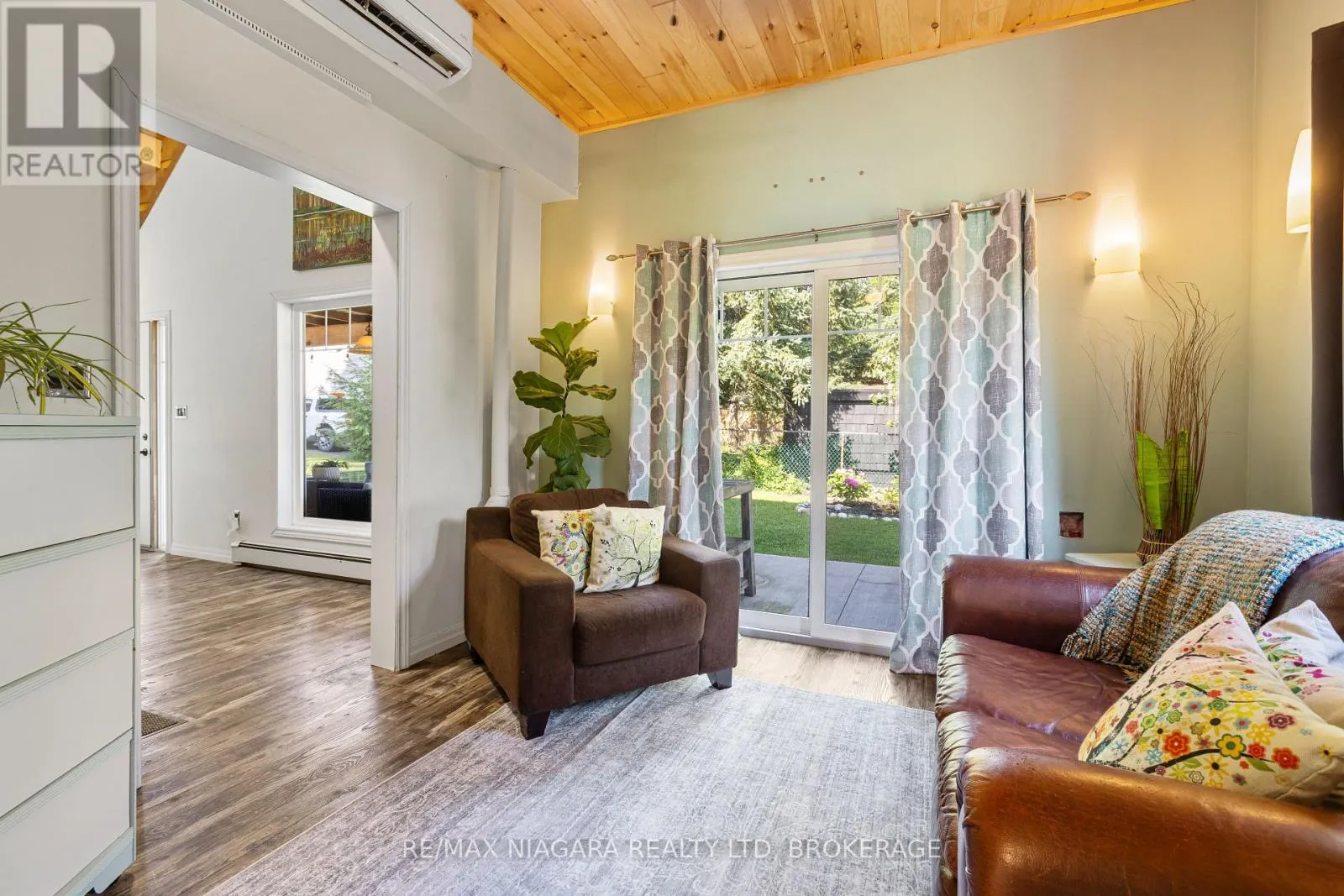 1 LINDEN AVENUE