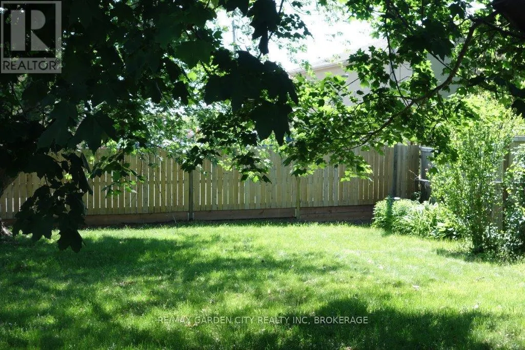1 - 22 BULA DRIVE #1