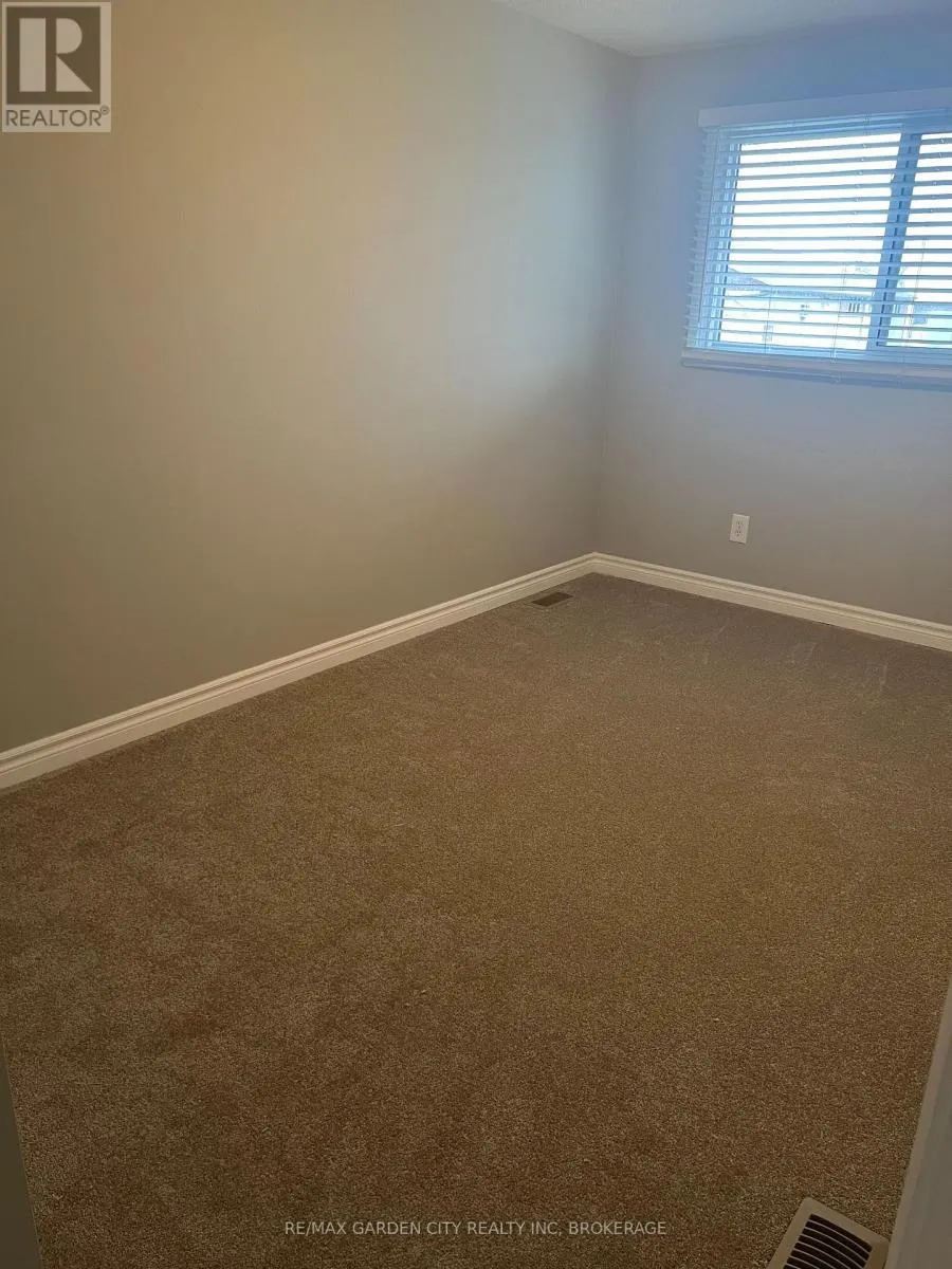1 - 22 BULA DRIVE #1