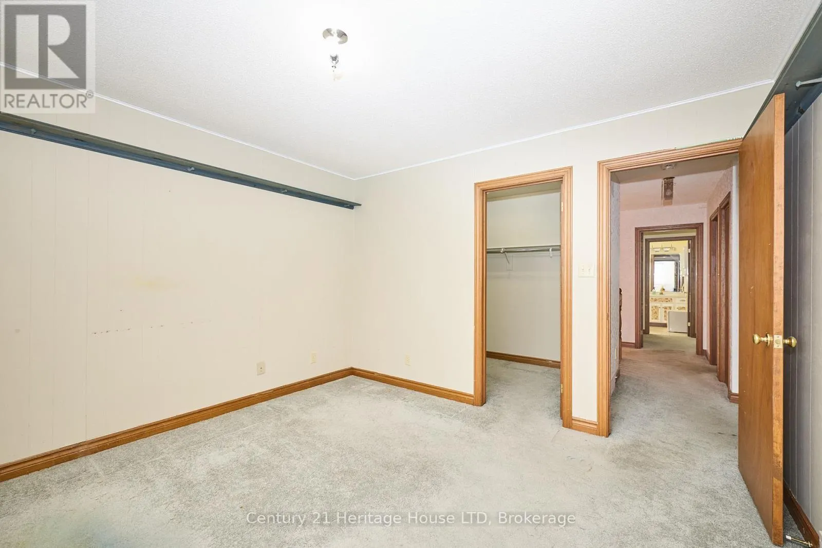 20 - 2720 MEWBURN ROAD #20